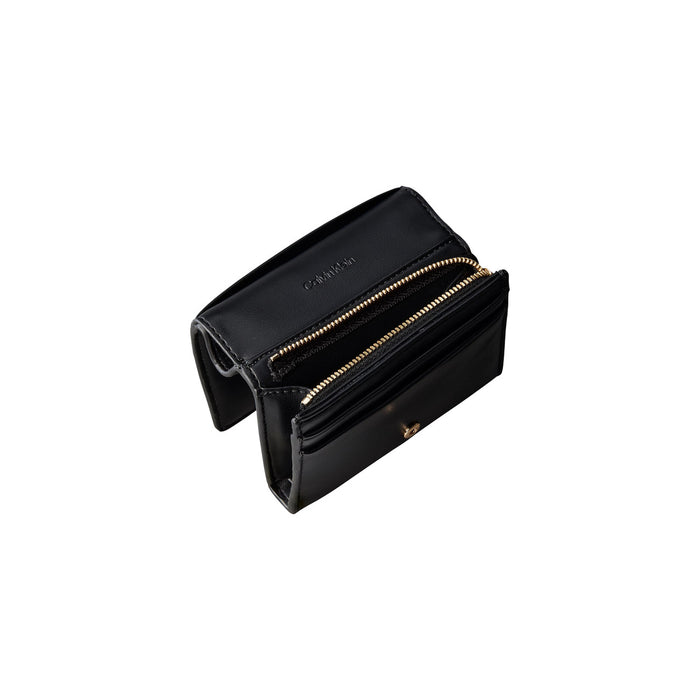 Calvin Klein  Women Wallet