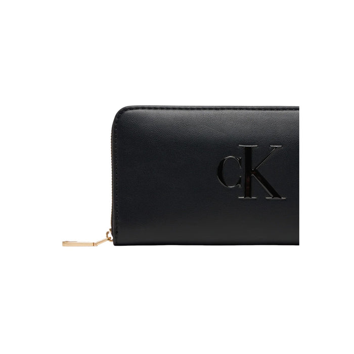 Calvin Klein  Women Wallet
